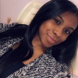 Meet your Posher, Vanessa